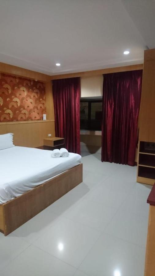 New Pind Balluchi Inn باتايا المظهر الخارجي الصورة