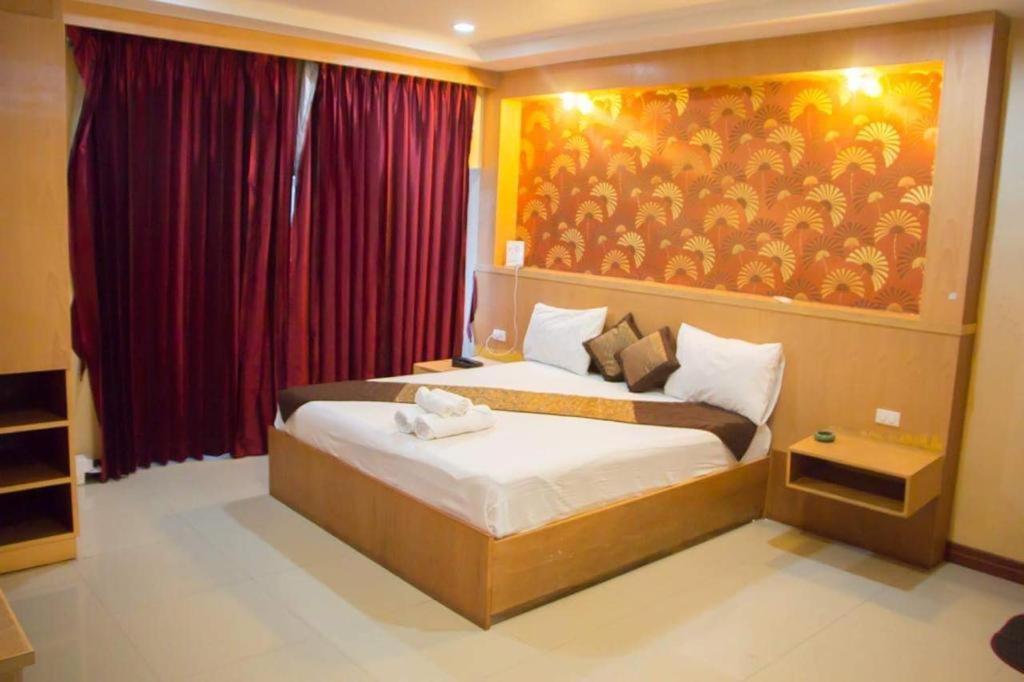 New Pind Balluchi Inn باتايا المظهر الخارجي الصورة