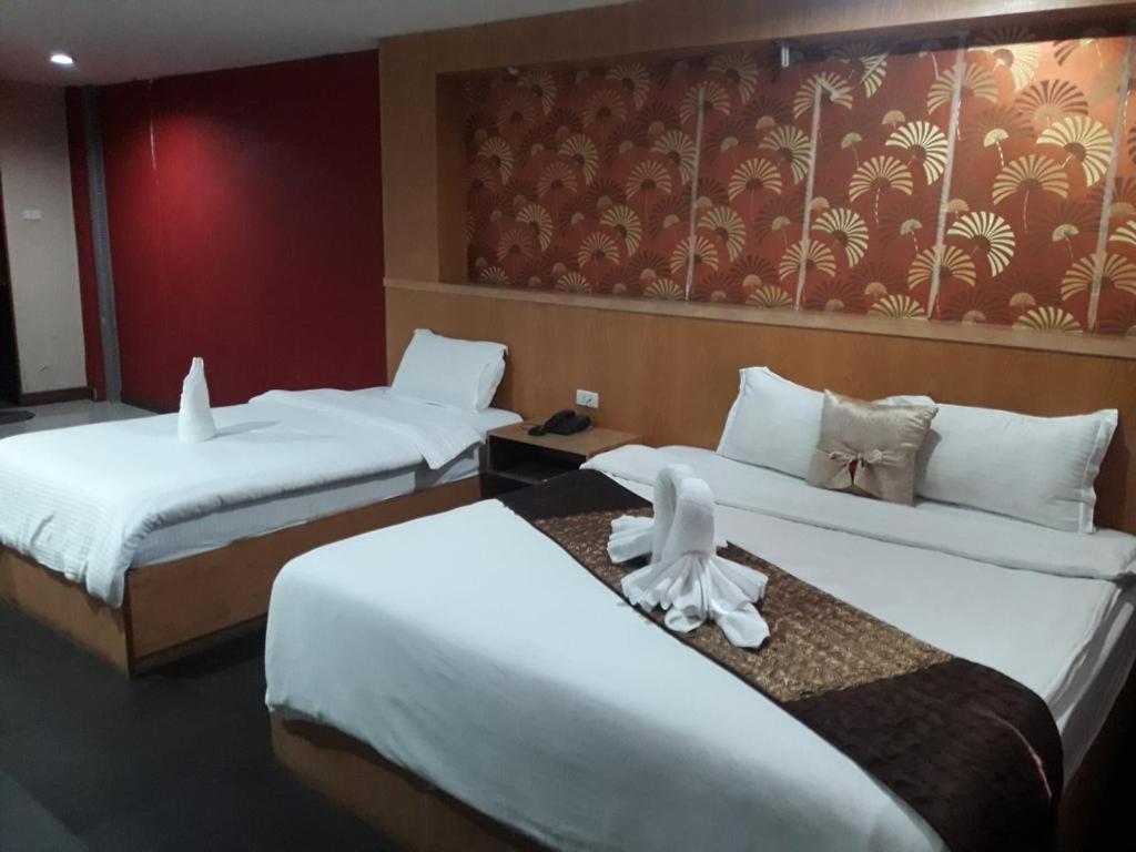 New Pind Balluchi Inn باتايا المظهر الخارجي الصورة